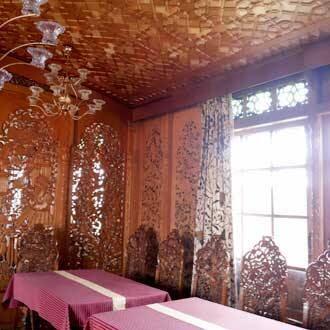 New Flower Farden Houseboat, Srinagar 4
